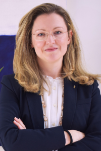 Dr. Anna Orr