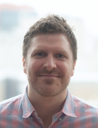 Dr. Lukas Dow